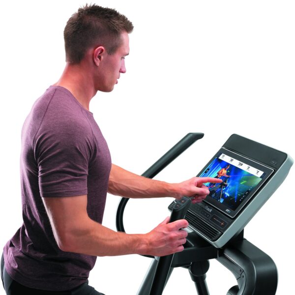 NordicTrack FS14i Freestride Elliptical Touchscreen Display - Image 3